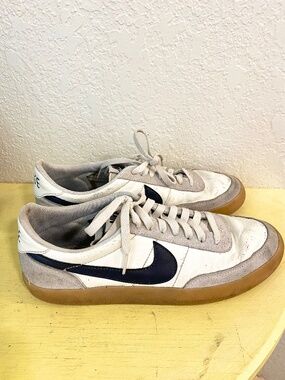 Nike Blazer Size 9 Women’s Sneakers